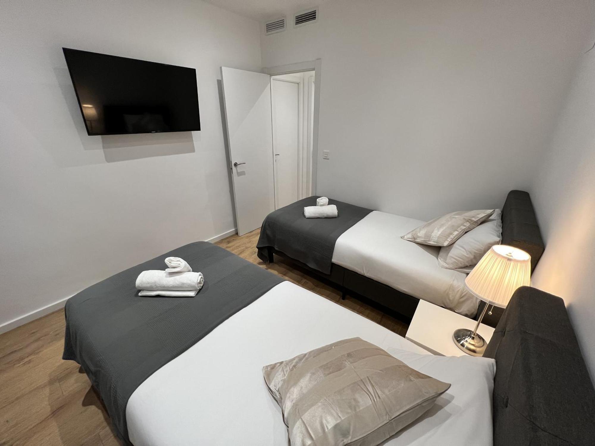 Apartamenticos Plaza Las Armas III 사라고사 외부 사진