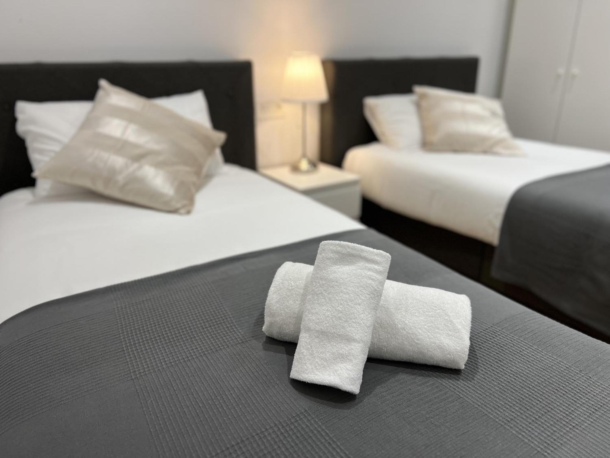 Apartamenticos Plaza Las Armas III 사라고사 외부 사진