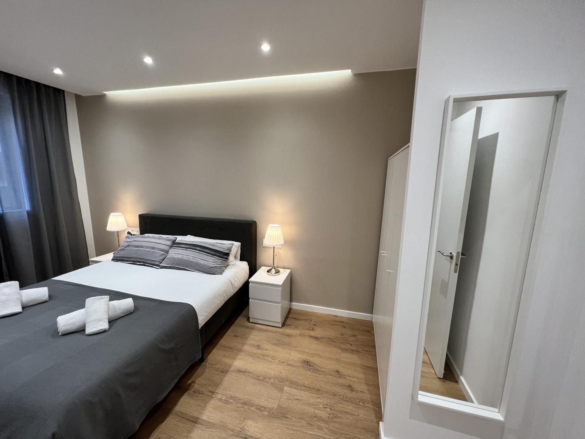 Apartamenticos Plaza Las Armas III 사라고사 외부 사진